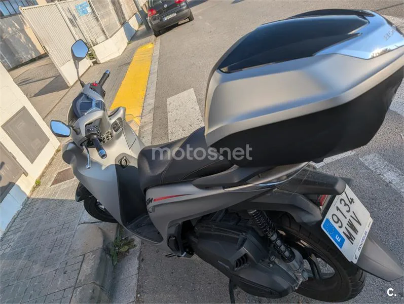 Honda SH350i – Vista 6