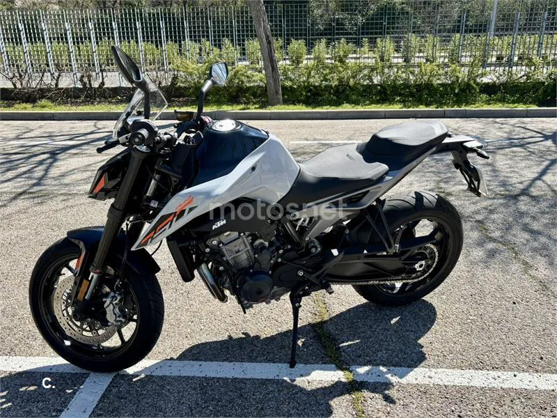KTM 790 – Vista 4