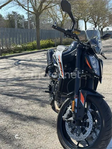 KTM 790 – Vista 6