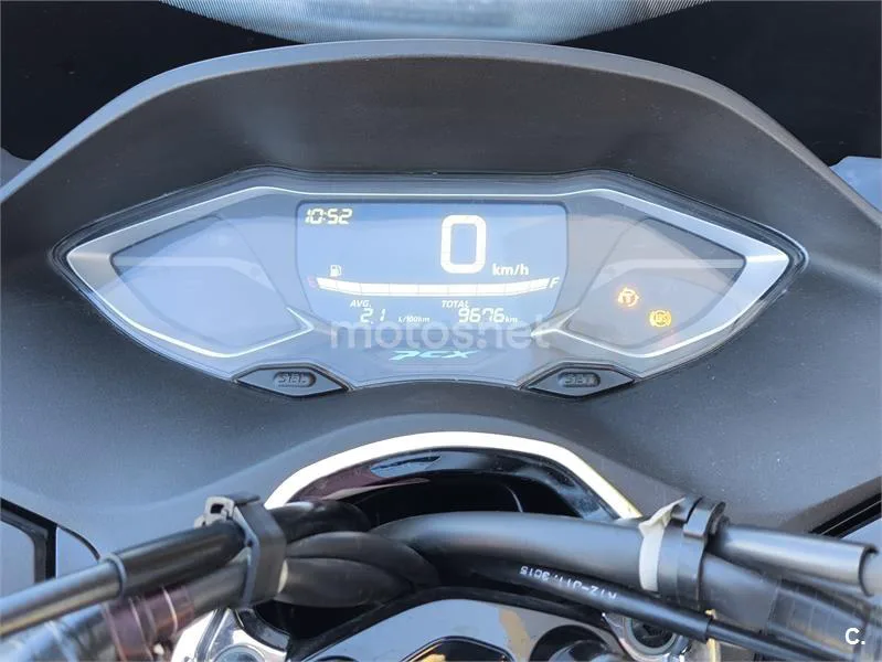 Honda PCX 125 – Vista 2
