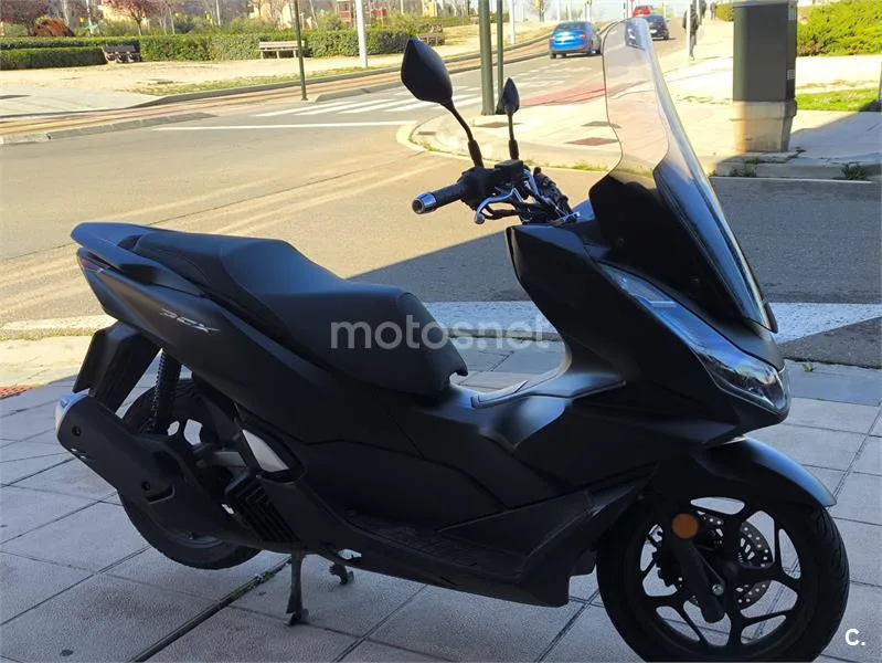 Honda PCX 125 – Vista 5
