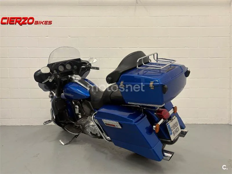 Harley-Davidson Electra Glide Standard – Vista 4