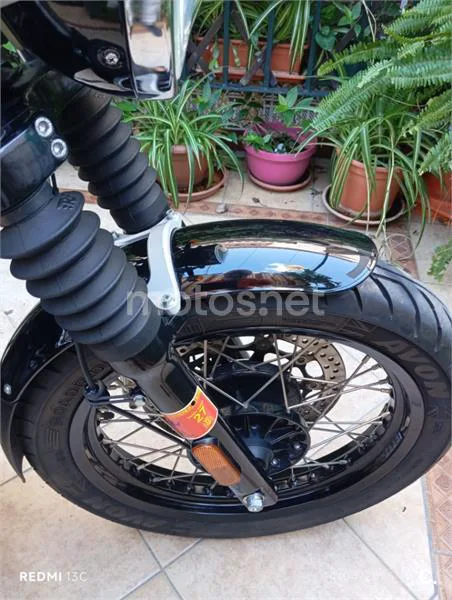 Royal Enfield Interceptor 650 – Vista 18