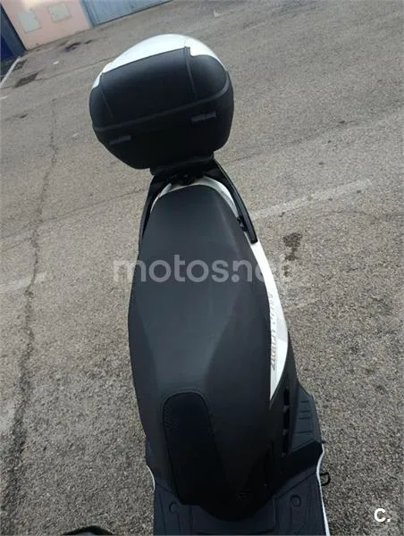 Kymco Agility City 125 – Vista 4