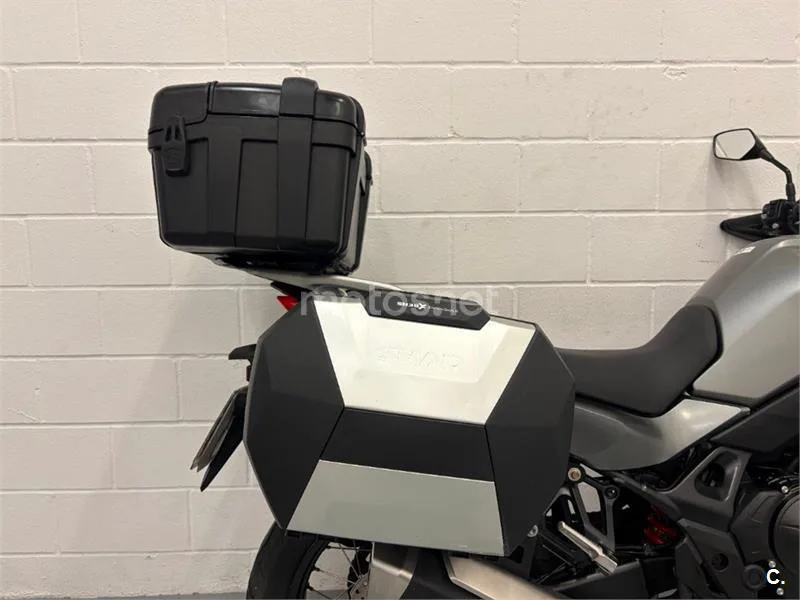 Honda XL 750 Transalp – Vista 17