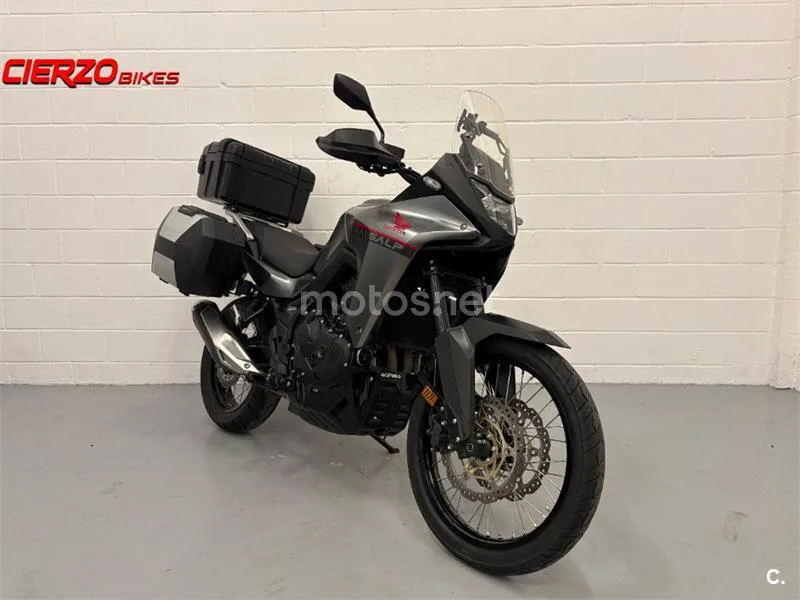Honda XL 750 Transalp – Vista 8