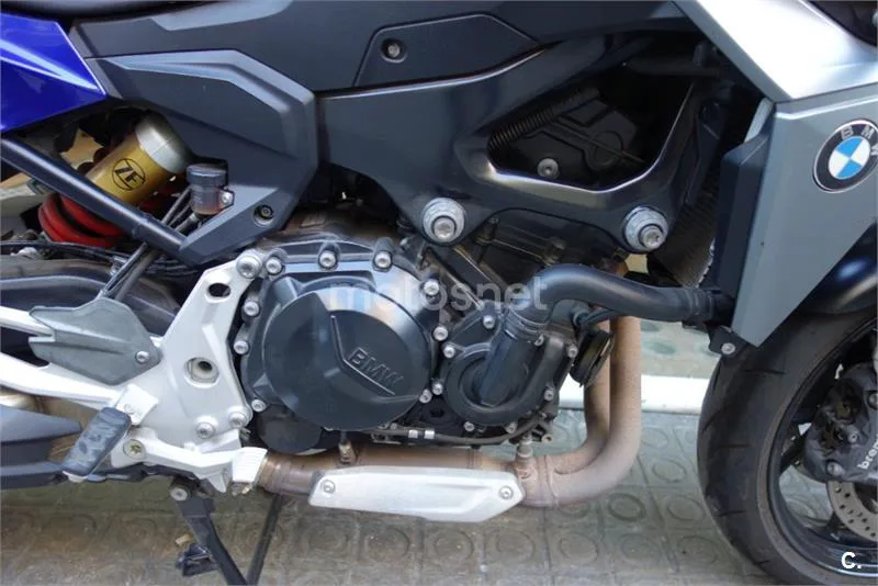 BMW F 900 R – Vista 4