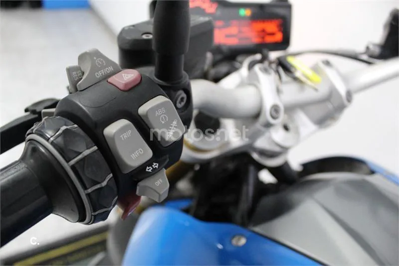 BMW R 1200 R – Vista 9