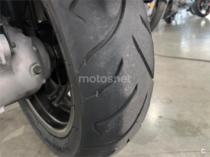 Kymco Xciting 400 – Vista 12