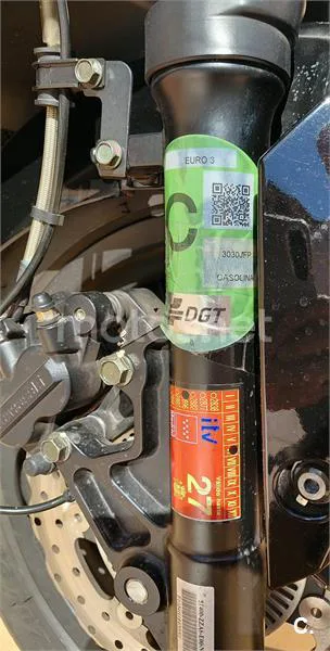 Kawasaki J 300 – Vista 14