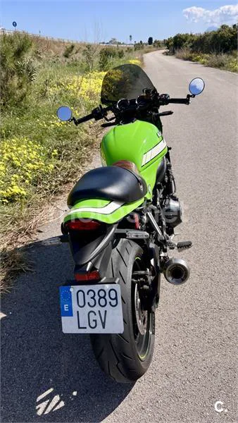 Kawasaki Z900RS – Vista 3