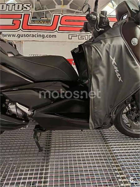 Yamaha XMAX 300 – Vista 12