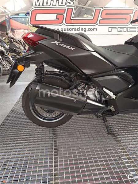 Yamaha XMAX 300 – Vista 13