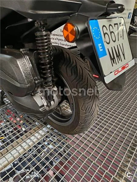 Yamaha XMAX 300 – Vista 14