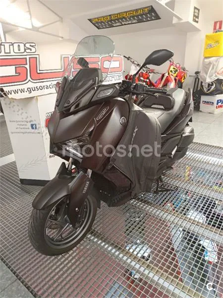 Yamaha XMAX 300 – Vista 6
