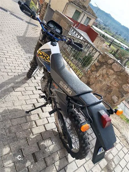 Suzuki DR 350 SE – Vista 12