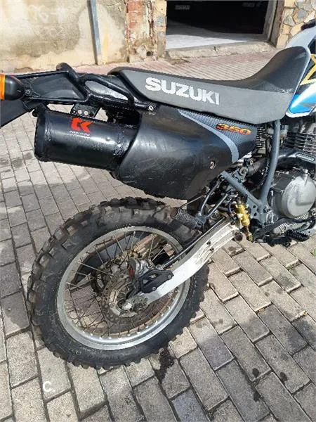 Suzuki DR 350 SE – Vista 5