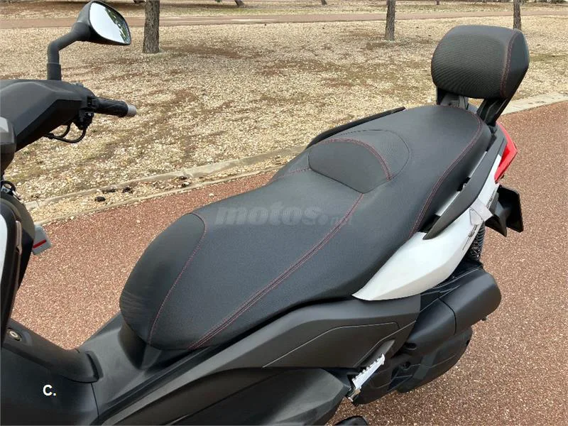 Yamaha XMAX 125 – Vista 5