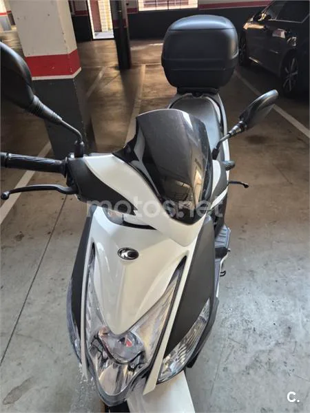 Kymco Agility City 125 – Vista 2