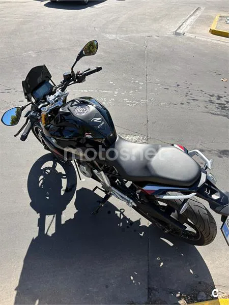 BMW G 310 R – Vista 4