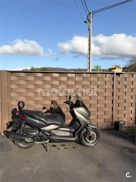 Yamaha XMAX 400 – Vista 5