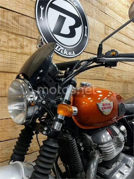 Royal Enfield Interceptor 650 – Vista 20