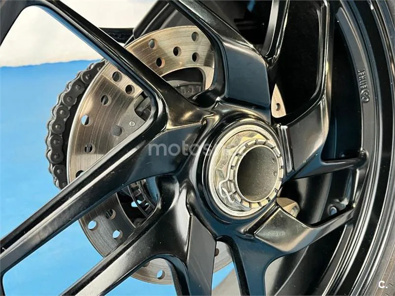 Ducati 1199 Panigale – Vista 20