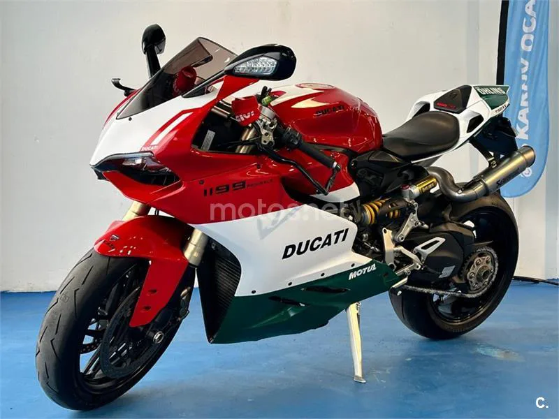 Ducati 1199 Panigale – Vista 3