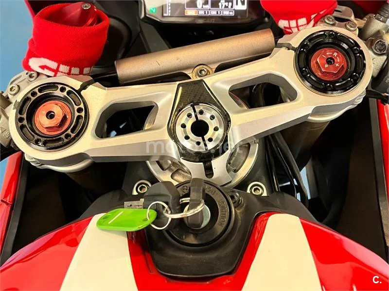 Ducati 1199 Panigale – Vista 60