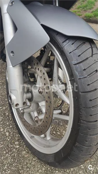 BMW F 800 ST – Vista 9