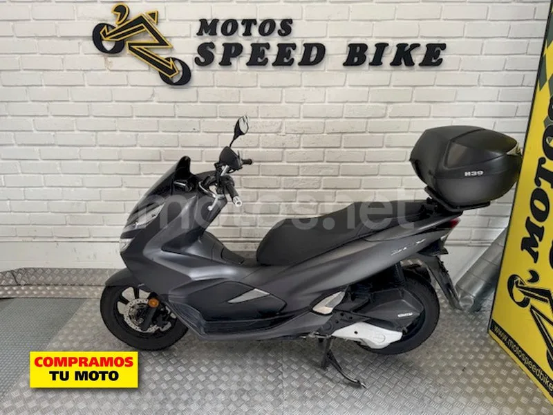 Honda PCX 125 – Vista 12