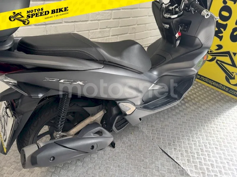 Honda PCX 125 – Vista 5