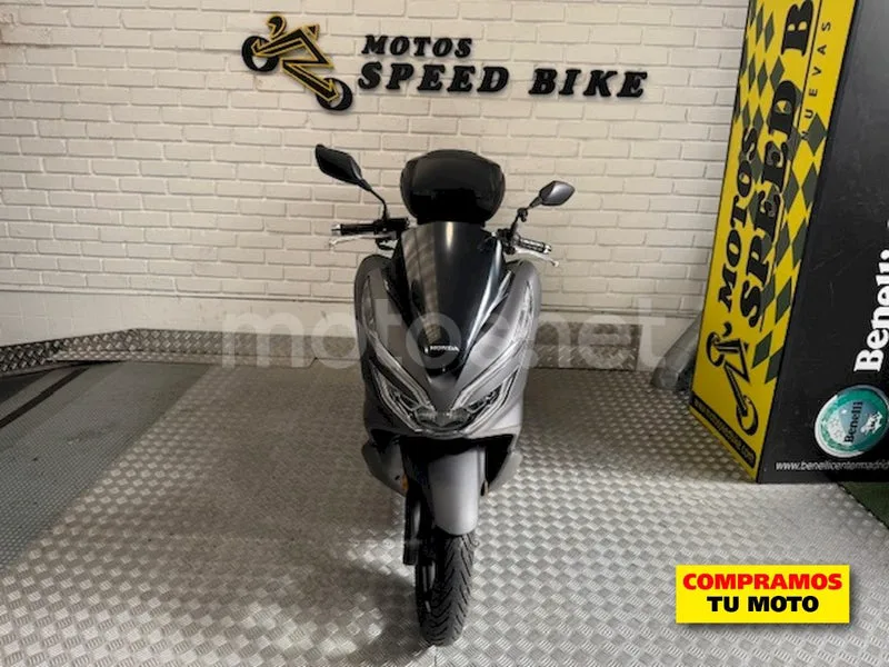 Honda PCX 125 – Vista 6