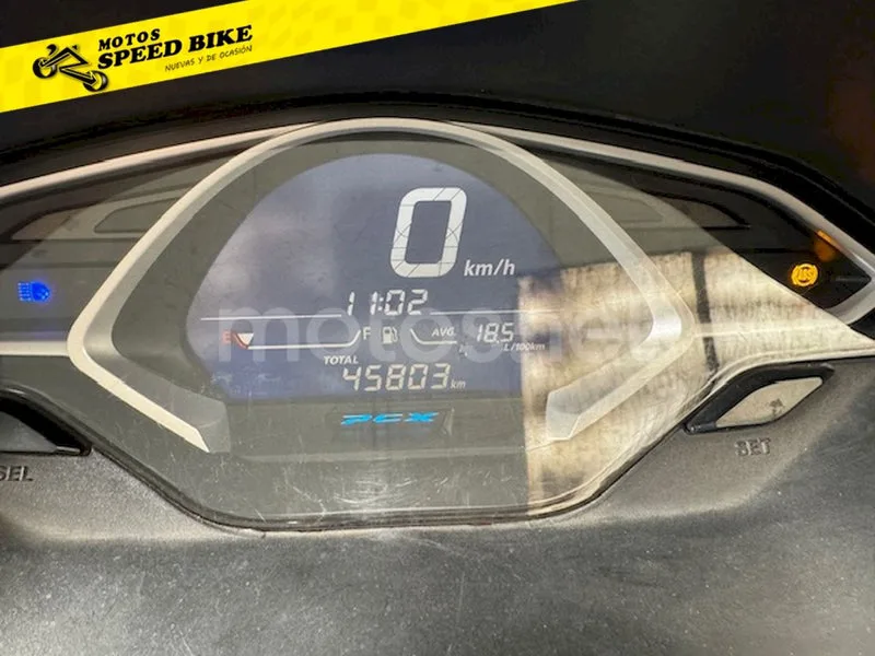 Honda PCX 125 – Vista 10