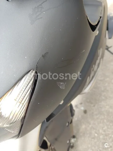 Kawasaki ZX-10R – Vista 6