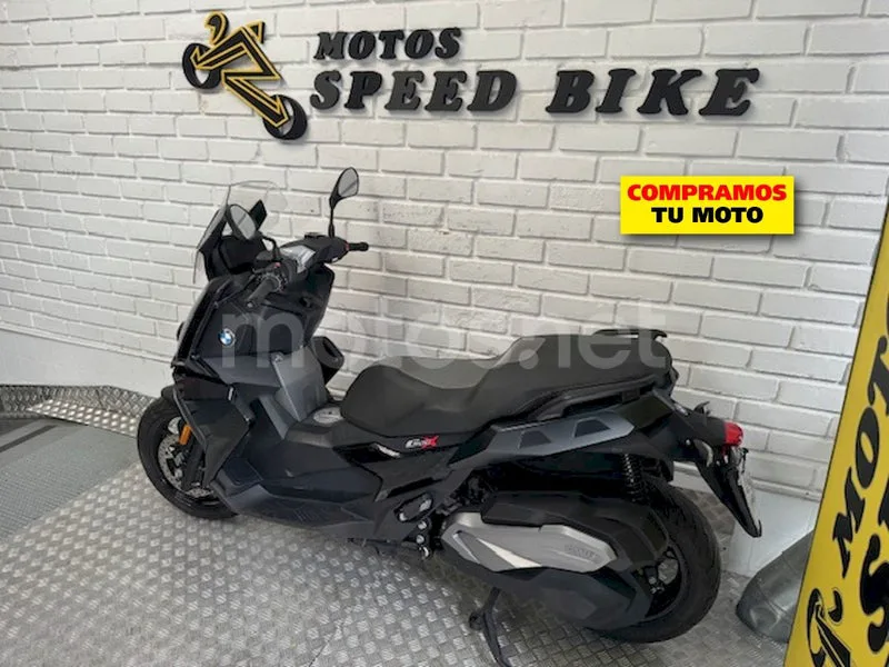 BMW C 400 X – Vista 13