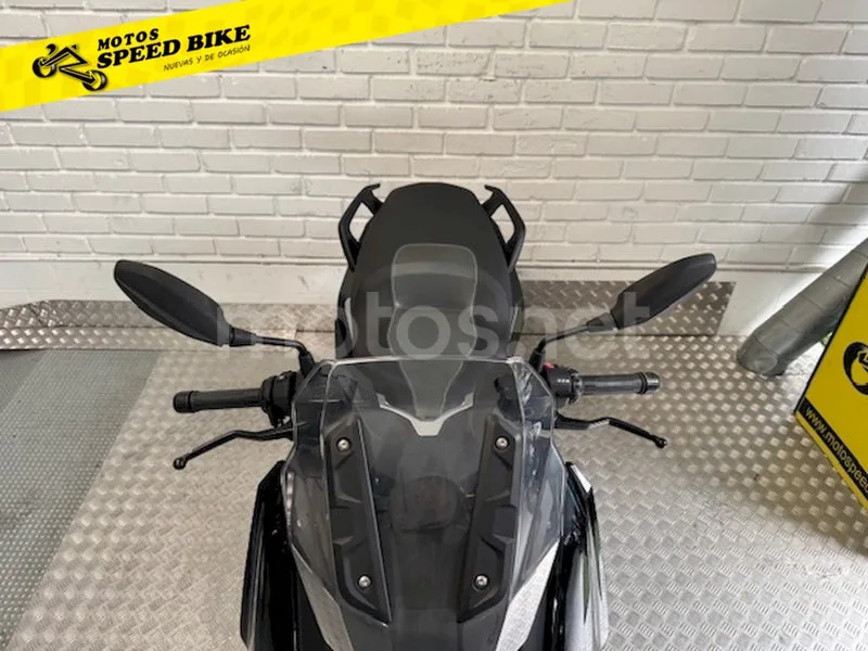 BMW C 400 X – Vista 7