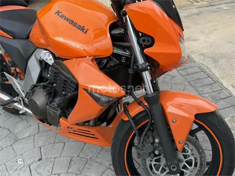 Kawasaki Z 750 – Vista 2
