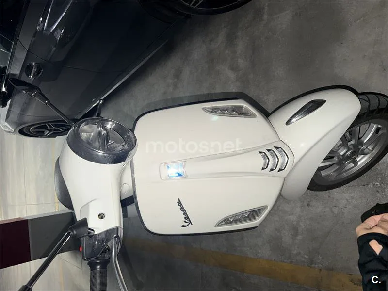 Vespa Primavera – Vista 17