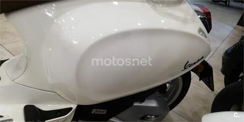 Vespa Primavera – Vista 4