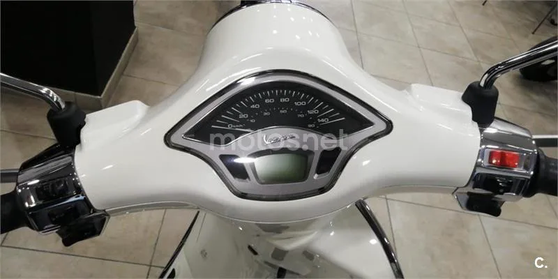 Vespa Primavera – Vista 10