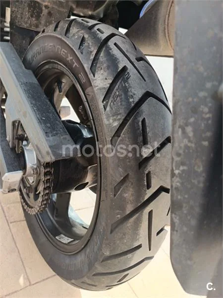 Suzuki V-Strom 650 – Vista 2