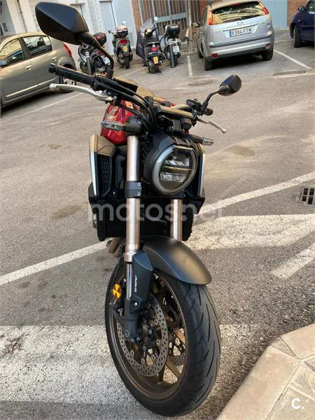 Honda CB 650 R – Vista 2
