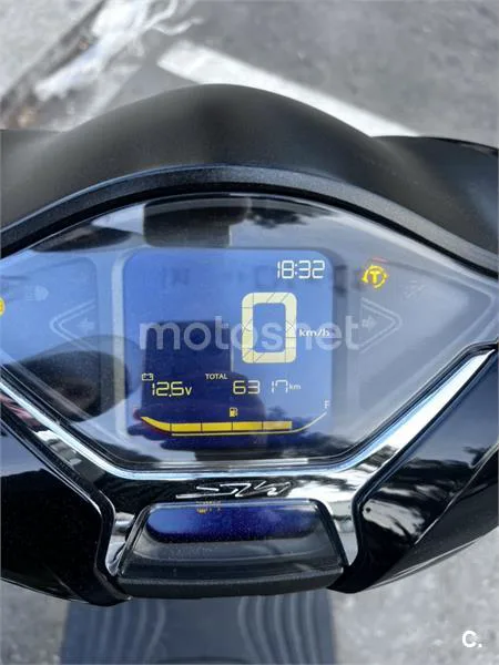 Honda SH125i – Vista 5