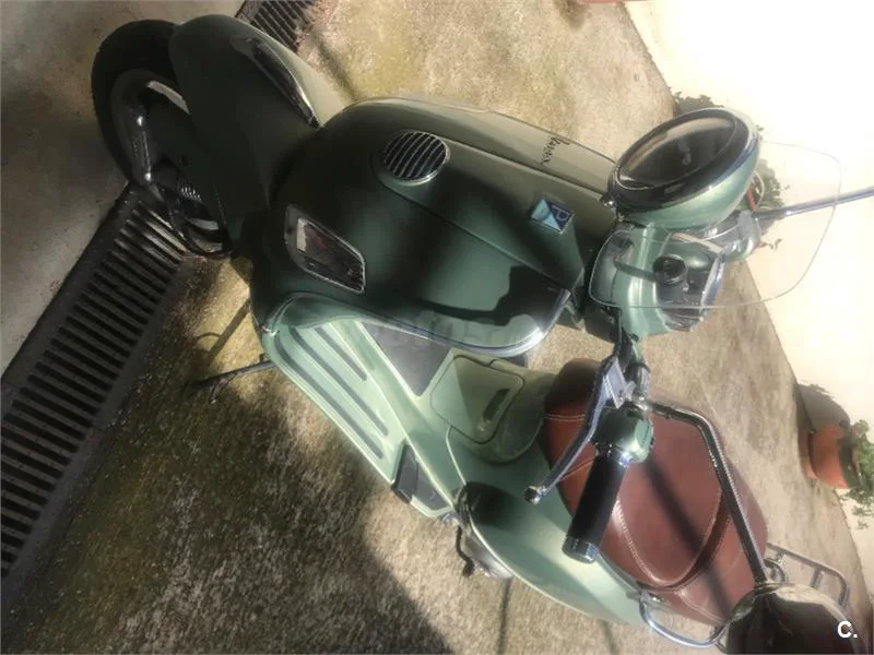 Vespa LXV 125 ie – Vista 3