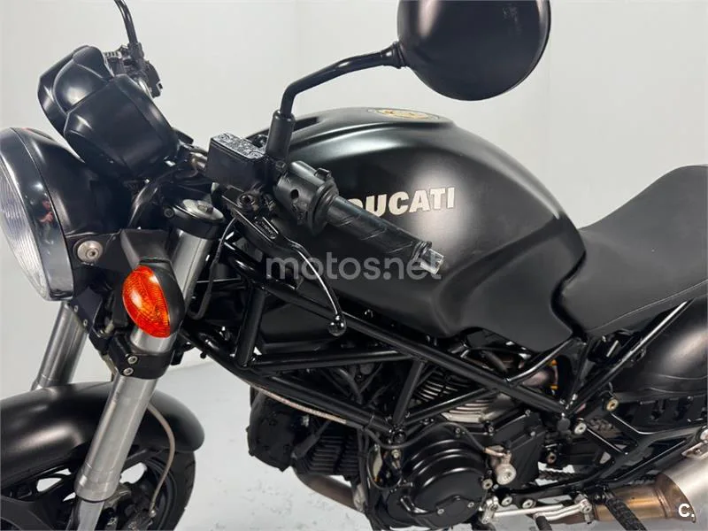Ducati Monster 695 – Vista 12