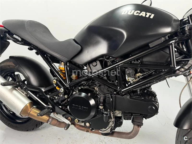 Ducati Monster 695 – Vista 4