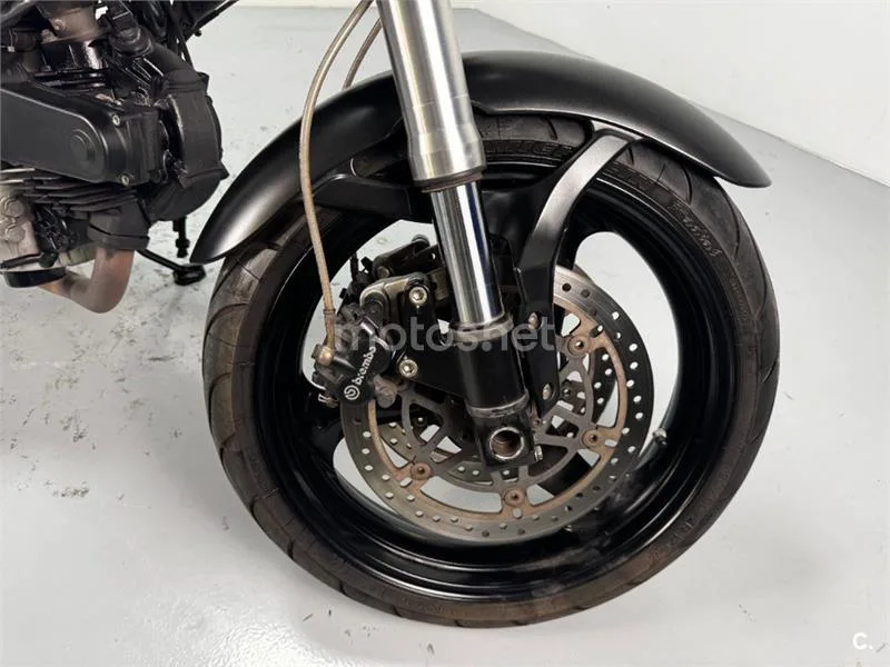 Ducati Monster 695 – Vista 5