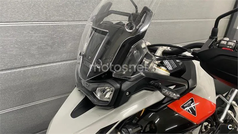 Triumph Tiger 900 – Vista 11