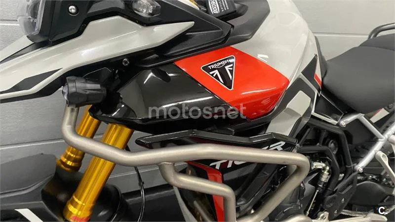 Triumph Tiger 900 – Vista 14